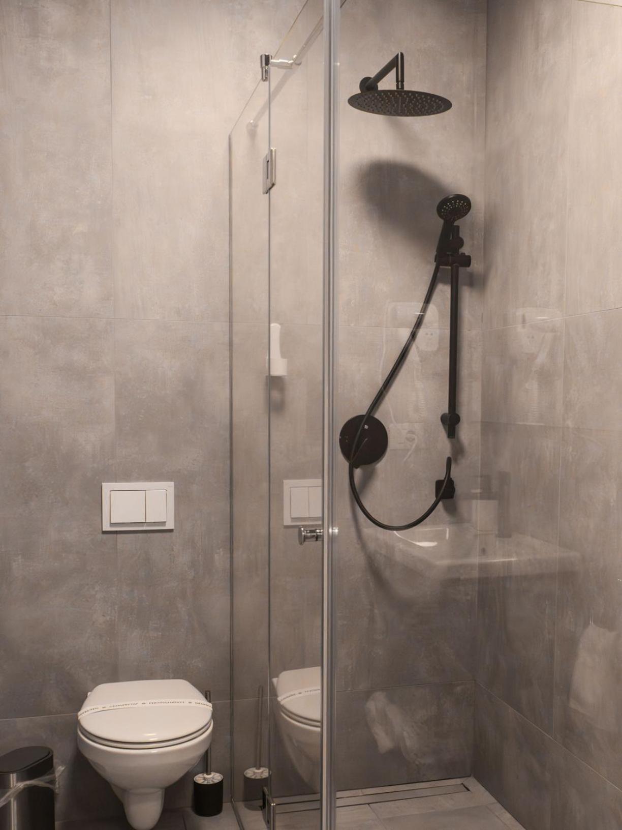 Gavas Jacuzzi Relax Zen Apartment Cluj Napoca Bagian luar foto